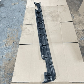 2016-2022 HONDA PILOT RIGHT PASSENGER SIDE LOWER ROCKER MOLDING PANEL OEM