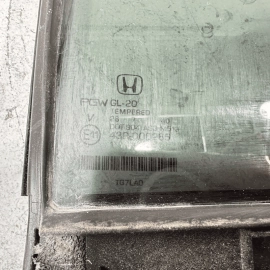 Honda Pilot Rear Left Driver Side Door Window Vent Glass 2016 - 2021  OEM