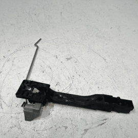 HONDA PILOT REAR DRIVER SIDE DOOR EXTERIOR HANDLE BASE BRACKET OEM 2016-2022