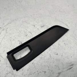 HONDA PILOT REAR DRIVER SIDE LICENSE LIGHT LAMP MOLDING COVER TRIM OEM 2016-2022 HONDA PILOT REAR DRIVER SIDE LICENSE LIGHT LAMP MOLDING COVER TRIM OEM 2016-2022