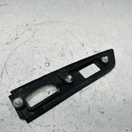 HONDA PILOT REAR DRIVER SIDE LICENSE LIGHT LAMP MOLDING COVER TRIM OEM 2016-2022 HONDA PILOT REAR DRIVER SIDE LICENSE LIGHT LAMP MOLDING COVER TRIM OEM 2016-2022