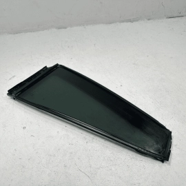 HONDA PILOT 2016-2021 REAR PASSENGER SIDE DOOR WINDOW CORNER FIXED GLASS OEM