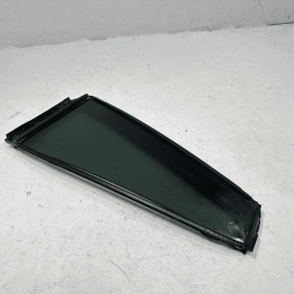 HONDA PILOT 2016-2021 REAR PASSENGER SIDE DOOR WINDOW CORNER FIXED GLASS OEM