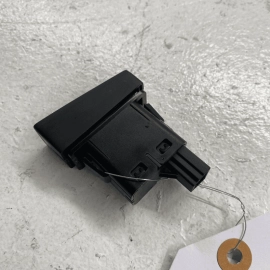 MAZDA CX-5 2017-2021 DASH DASHBOARD WARNING HAZARD LIGHT CONTROL SWITCH OEM
