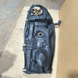 2015 - 2018 LEXUS NX300 NX200T 2.0L FUEL GAS TANK RESERVOIR ASSEMBLY OEM