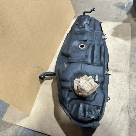 2015 - 2018 LEXUS NX300 NX200T 2.0L FUEL GAS TANK RESERVOIR ASSEMBLY OEM