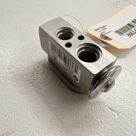 17-20 BMW M240XI F23 HEATER AIR CONDITIONING EVAPORATOR EXPANSION VALVE OEM