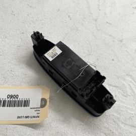 2014 - 2020 INFINITI Q50 FRONT PASSENGER SIDE DOOR WINDOW LOCK UNLOCK SWITC
