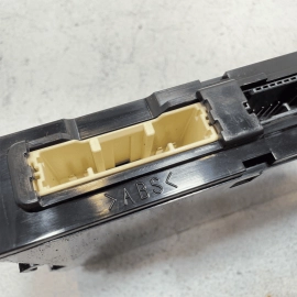 2018 - 2019 LEXUS NX300 THEFT LOCKING KEYLESS IGNITION SMART CONTROL MODULE OEM