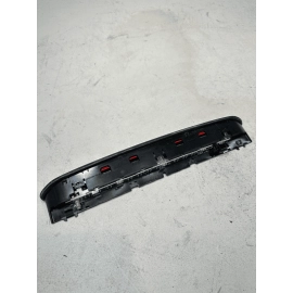 2018-2023 VOLKSWAGEN OEM ATLAS REAR 3RD THIRD HIGH MOUNT BRAKE STOP LIGHT LAMP