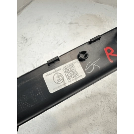 20-24 VOLKSWAGEN ATLAS FRONT PSSENGER SIDE DOOR SILL SCUFF PLATE COVER TRIM OEM
