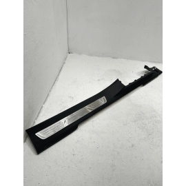 20-24 VOLKSWAGEN ATLAS FRONT PSSENGER SIDE DOOR SILL SCUFF PLATE COVER TRIM OEM