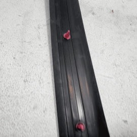 LEXUS NX300 NX300H FRONT DRIVER SIDE DOOR BODY LOWER WEATHERSTRIP SEAL 15-21 OEM