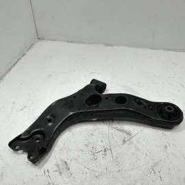 LEXUS NX300 2018-2021 NX300H FRONT RIGHT PASSENGER SIDE LOWER CONTROL ARM OEM LEXUS NX300 2018-2021 NX300H FRONT RIGHT PASSENGER SIDE LOWER CONTROL ARM OEM