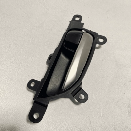 LEXUS NX300 2018-2021 NX300h FRONT RIGHT PASSENGER SIDE DOOR INTERIOR HANDLE OEM