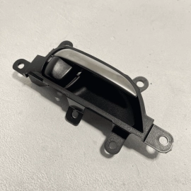 LEXUS NX300 2018-2021 NX300h FRONT RIGHT PASSENGER SIDE DOOR INTERIOR HANDLE OEM