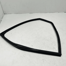2015 - 2021 LEXUS NX300 NX200t REAR DRIVER SIDE DOOR GLASS RUN CHANNEL SEAL OEM
