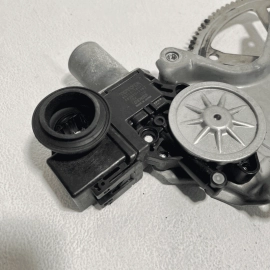 LEXUS NX300 2018-2021 FRONT PASSENGER SIDE DOOR WINDOW REGULATOR & MOTOR OEM