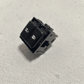LEXUS NX300 2018-2021 FRONT RIGHT PASSENGER SIDE DOOR LOCK UNLOCK SWITCH OEM