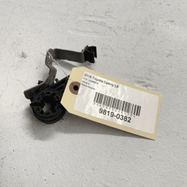 TOYOTA CAMRY 2018 - 2021 HOSE LINE CLAMP MOUNT BRACKET OEM