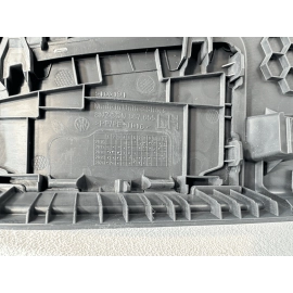 2018 - 2023 VOLKSWAGEN ATLAS REAR LIFTGATE TRIM COVER PANEL OEM