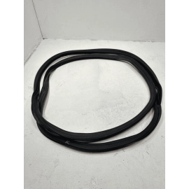 2018 - 2024 VOLKSWAGEN ATLAS REAR TRUNK TAILGATE SEAL WEATHER STRIPPING OEM