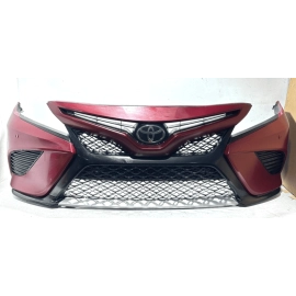 18-20 TOYOTA CAMRY XSE FRONT BUMPER COVER & GRILLE MOLDING & EMBLEM OEM  3T3 RED