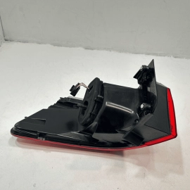 2021- 2024 VOLKSWAGEN ATLAS TAILLIGHT REAR LEFT DRIVER SIDE OUTER LED LAMP OEM