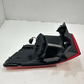 2021- 2024 VOLKSWAGEN ATLAS TAILLIGHT REAR LEFT DRIVER SIDE OUTER LED LAMP OEM
