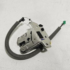 2020-2021 VOLKSWAGEN ATLAS REAR LIFTGATE TAILGATE LATCH LOCK ACTUATOR OEM