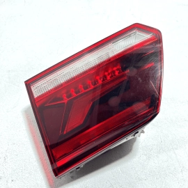2021-2023 VOLKSWAGEN ATLAS INNER TAILLIGHT LIGHT LAMP REAR RIGHT SIDE OEM