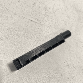 2018-2023 VOLKSWAGEN ATLAS REAR KEYLESS ENTRY CONTROL ANTENNA MODULE OEM