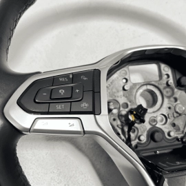2020-2021 Volkswagen Atlas Multifunctional Steering Wheel OEM
