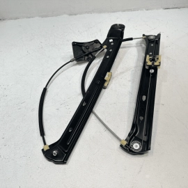 2018-2024 Volkswagen Atlas Front Left Driver Side  Window Regulator OEM
