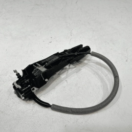 2018-2024 Volkswagen Atlas Front Left Driver Side Exterior Door Handle Base OEM