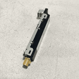 VOLKSWAGEN ATLAS 2018-2024 ANTENNA AMP AMPLIFIER DRIVER SIDE BOOSTER MODULE OEM