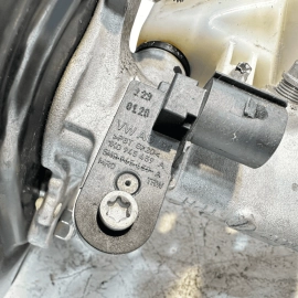 VOLKSWAGEN ATLAS BRAKE BOOSTER & MASTER CYLINDER & RESERVOIR 2018 - 2023 OEM
