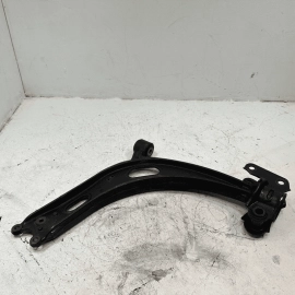 VOLKSWAGEN VW ATLAS FRONT PASSENGER LOWER CONTROL ARM 2018-2023 OEM