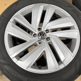 2021 Volkswagen Atlas SEL Wheel Rims 255/50R20 Five Double Spoke Silver OEM 3PCS