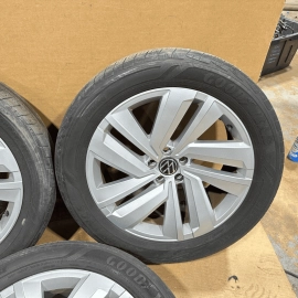 2021 Volkswagen Atlas SEL Wheel Rims 255/50R20 Five Double Spoke Silver OEM 3PCS