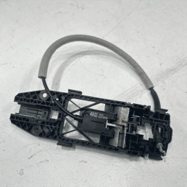VOLKSWAGEN ATLAS 2018-2024 REAR LEFT OR RIGHT SIDE EXTERIOR DOOR HANDLE BASE OEM