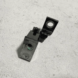 VOLKSWAGEN ATLAS TIGUAN FRONT LEFT DRIVER DOOR LOWER INNER HINGE OEM 2018 - 2024