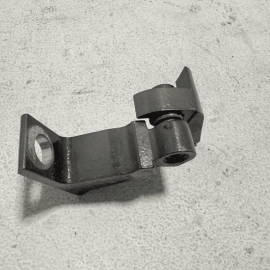 VOLKSWAGEN ATLAS TIGUAN FRONT LEFT DRIVER DOOR LOWER INNER HINGE OEM 2018 - 2024