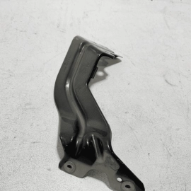 2021-2024 Volkswagen Atlas VW Front Left Driver Fender Mount Bracket Brace OEM