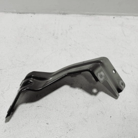 2021-2024 Volkswagen Atlas VW Front Left Driver Fender Mount Bracket Brace OEM