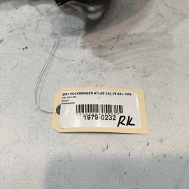 2021 Volkswagen Atlas AWD Rear Driver Side Spindle Knuckle Hub w/Abs Sensor OEM