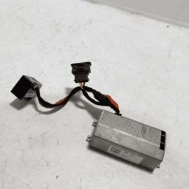 2018-2023 Volkswagen Atlas Center Console Power Inverter Converter OEM