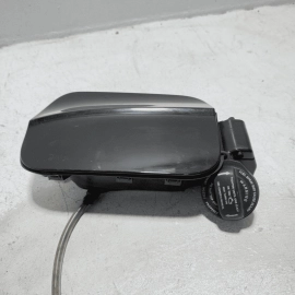 2018-2024 Volkswagen Atlas Fuel Filler Door w/Fuel Insert & w/Fuel Cap OEM