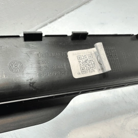 VOLKSWAGEN ATLAS 2018-2024 FRONT PASSENGER DOOR SILL SCUFF KICK PLATE TRIM OEM VOLKSWAGEN ATLAS 2018-2024 FRONT PASSENGER DOOR SILL SCUFF KICK PLATE TRIM OEM