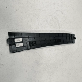 VOLKSWAGEN ATLAS 2018-2024 FRONT PASSENGER SIDE A PILLAR MIDDLE COVER TRIM OEM VOLKSWAGEN ATLAS 2018-2024 FRONT PASSENGER SIDE A PILLAR MIDDLE COVER TRIM OEM